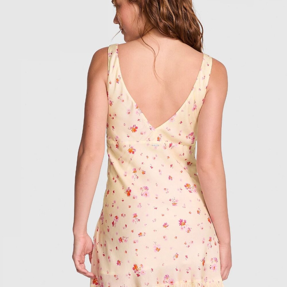 NWT Summer Fling Satin Ruffle Dress